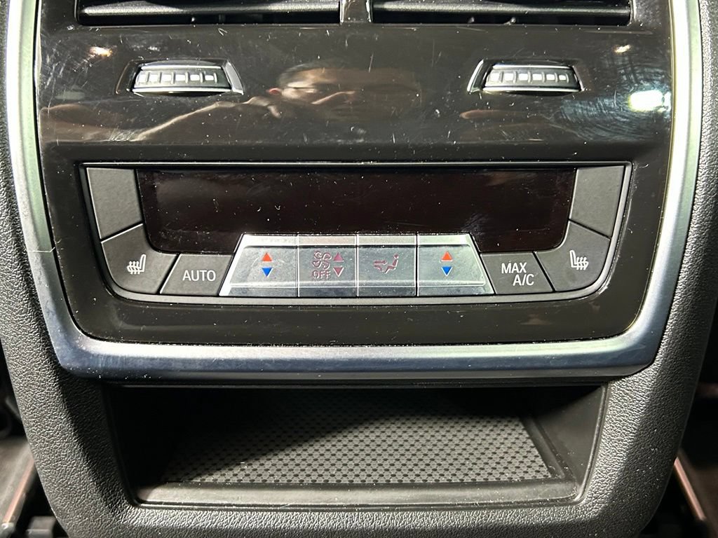 Used 2024 BMW X5 xDrive40i AWD/4WD image 18