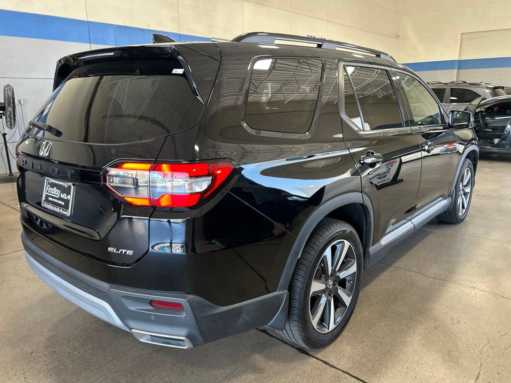 Certified 2023 Honda Pilot Elite image 19