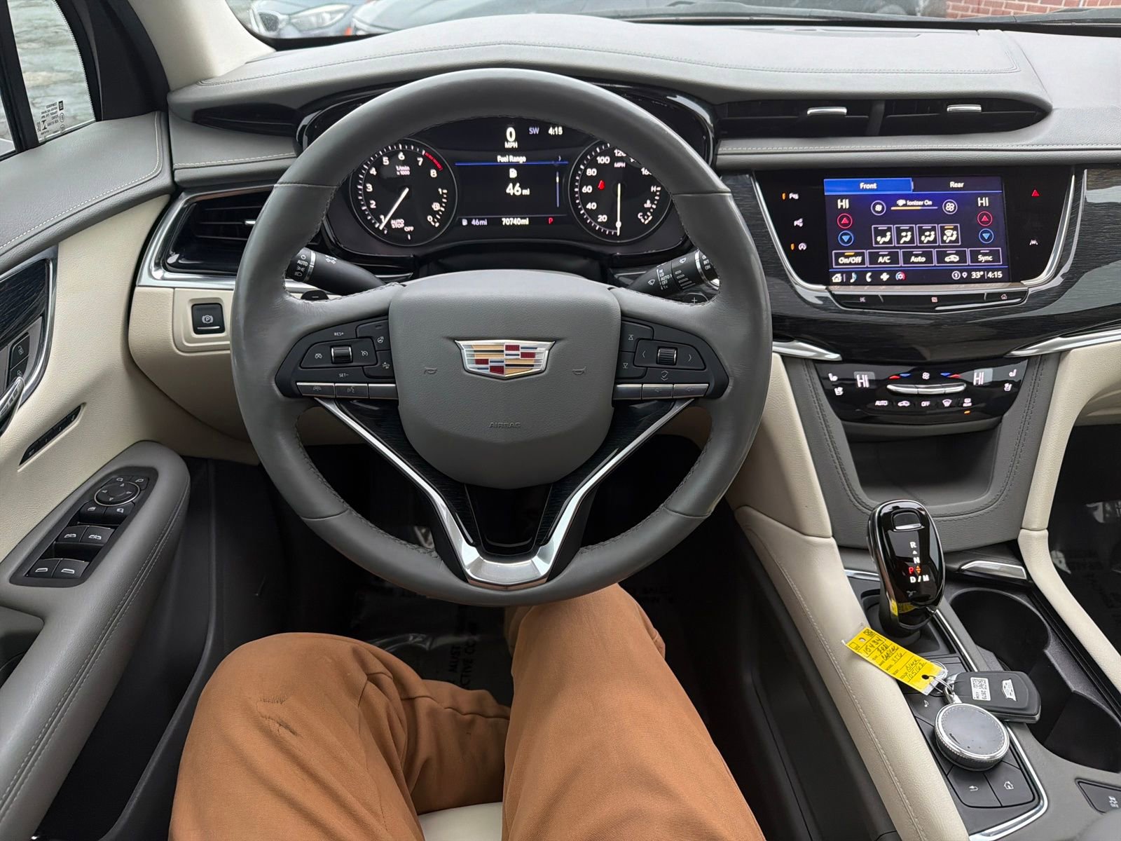 Used 2021 Cadillac XT6 Premium Luxury image 15