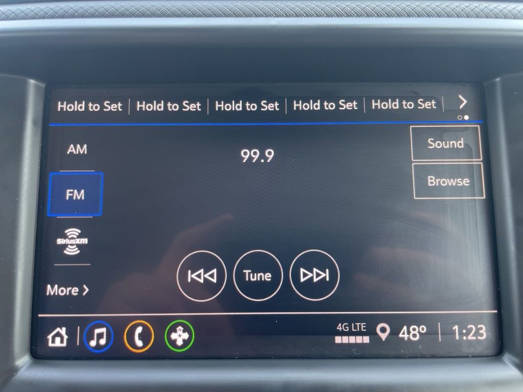 Used 2022 Chevrolet TrailBlazer LT FWD image 16