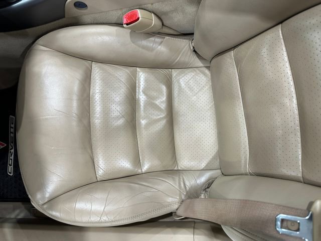 Used 2006 Chevrolet Corvette Convertible w/ Preferred Equipment Group image 19