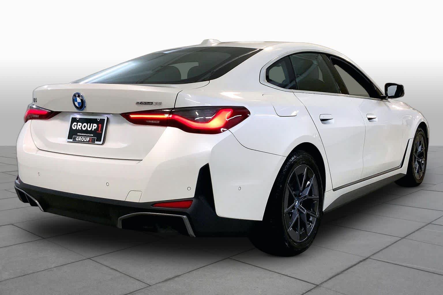 Used 2024 BMW i4 eDrive35 w/ Convenience Package RWD image 12