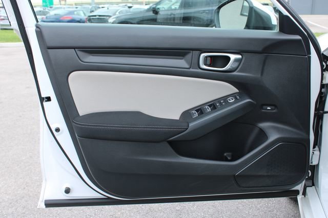 Used 2023 Honda Civic LX image 10