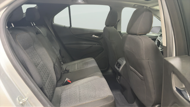 Used 2022 Chevrolet Equinox LT AWD/4WD image 19