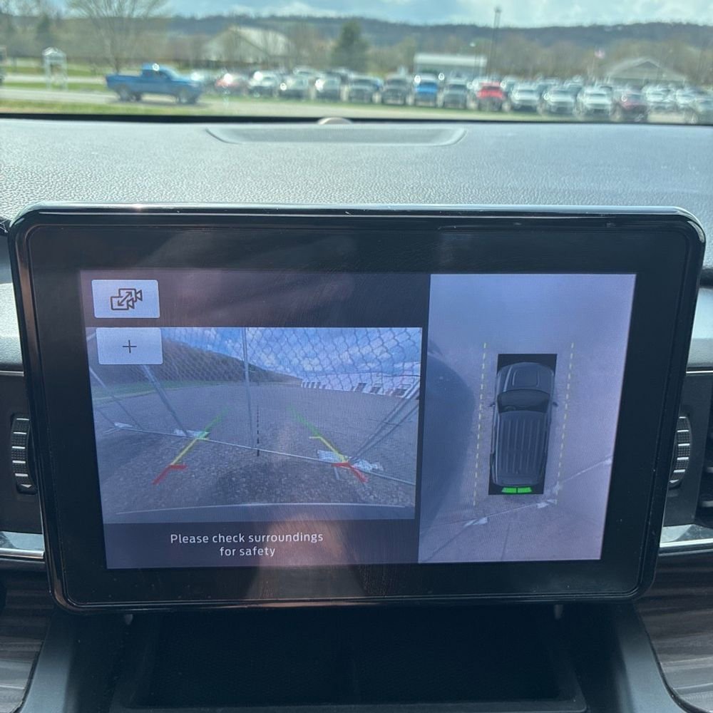 Used 2020 Ford Explorer Limited image 12