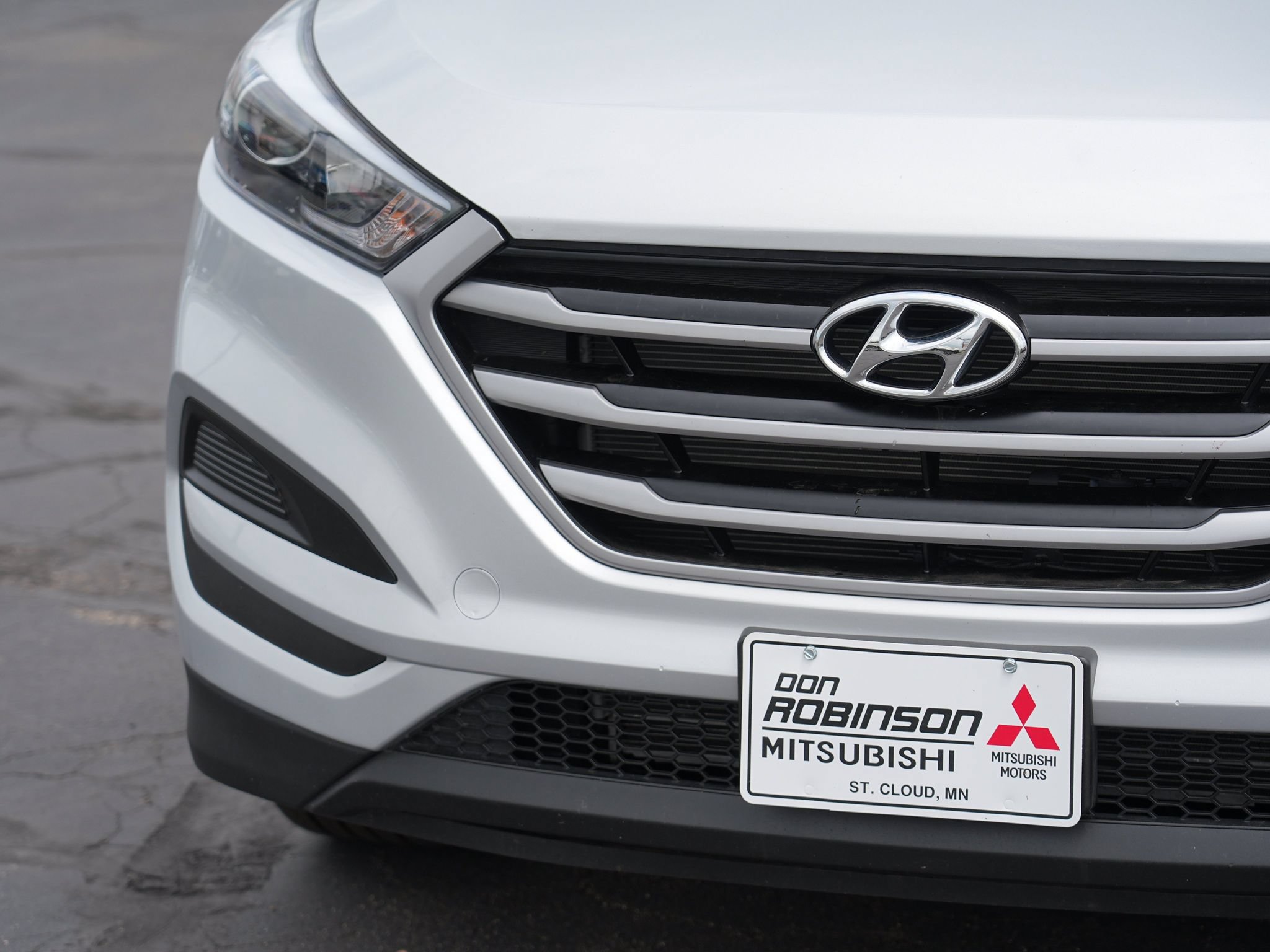 Used 2018 Hyundai Tucson SE AWD/4WD image 10