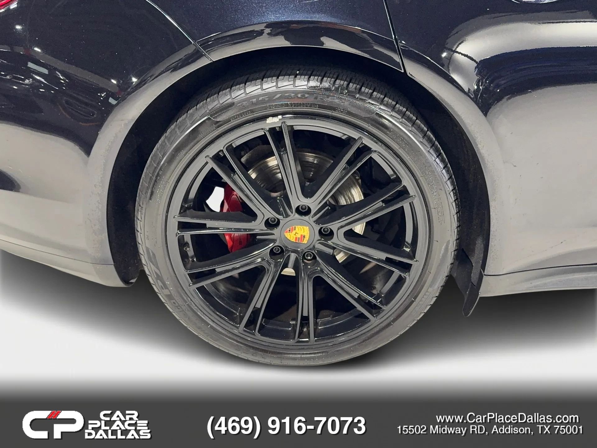 Used 2018 Porsche Panamera 4 image 28