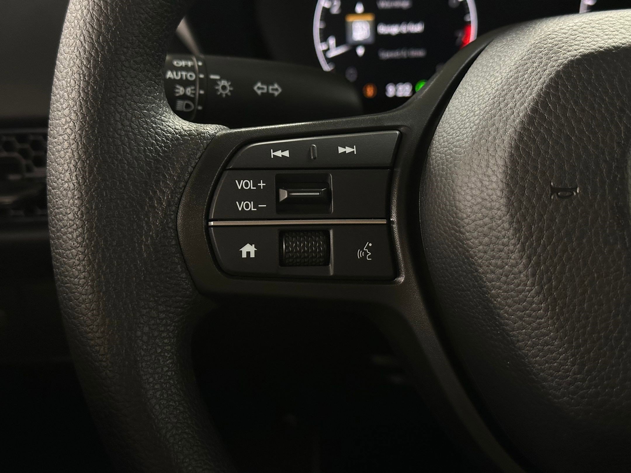 New 2026 Honda HR-V LX image 16