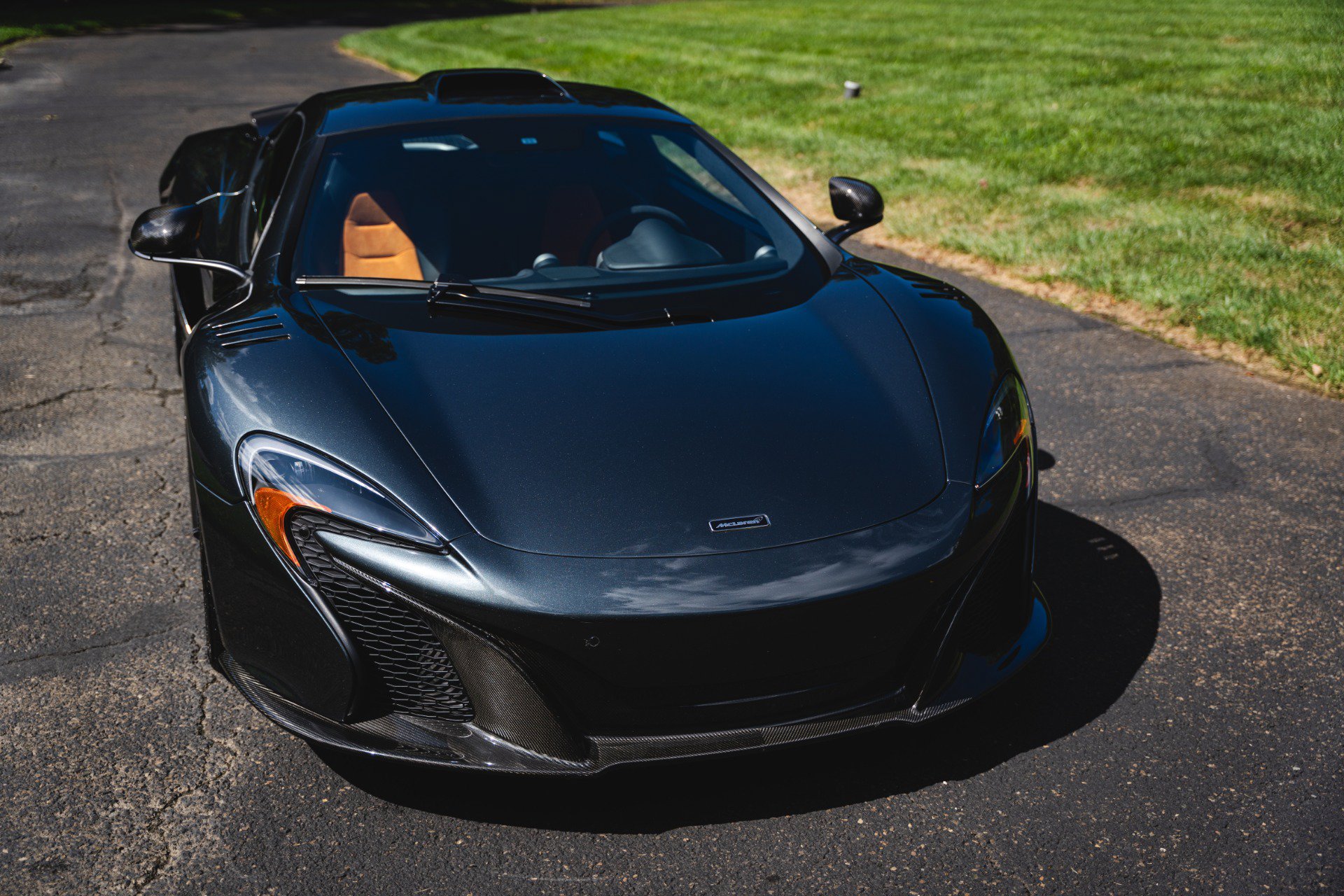 Used 2015 McLaren 650S Coupe RWD image 5