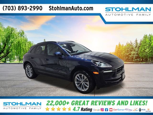 Used 2023 Porsche Macan AWD/4WD image 2