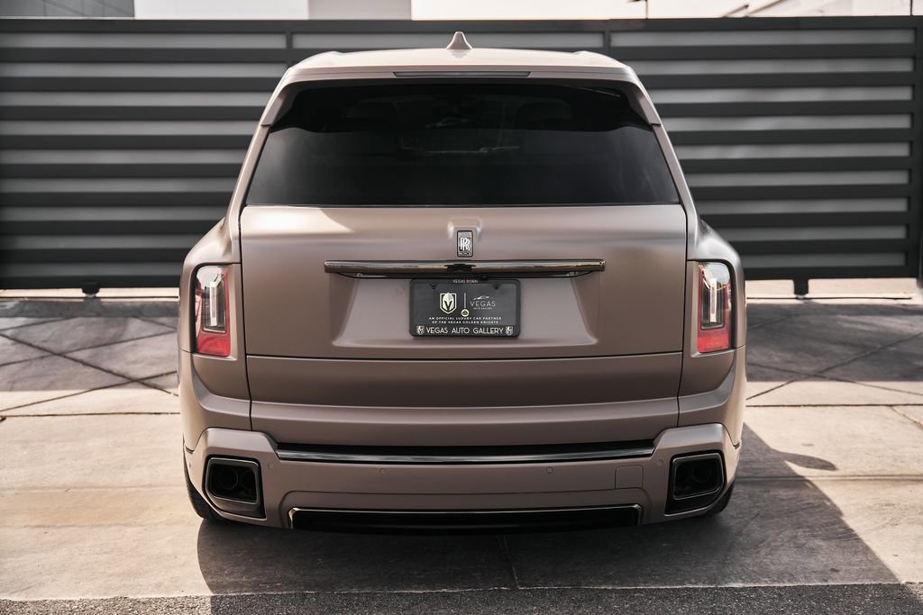 Used 2026 Rolls-Royce Cullinan Black Badge image 13