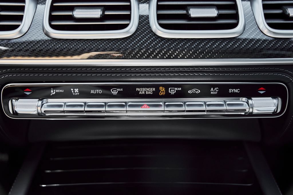Used 2025 Mercedes-Benz GLS 63 AMG 4MATIC image 75