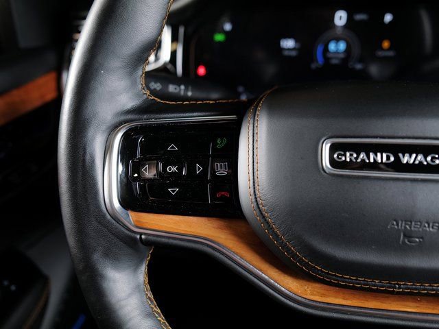 Used 2022 Jeep Grand Wagoneer Series III w/ Rear Seat Video Group 1 AWD/4WD image 19