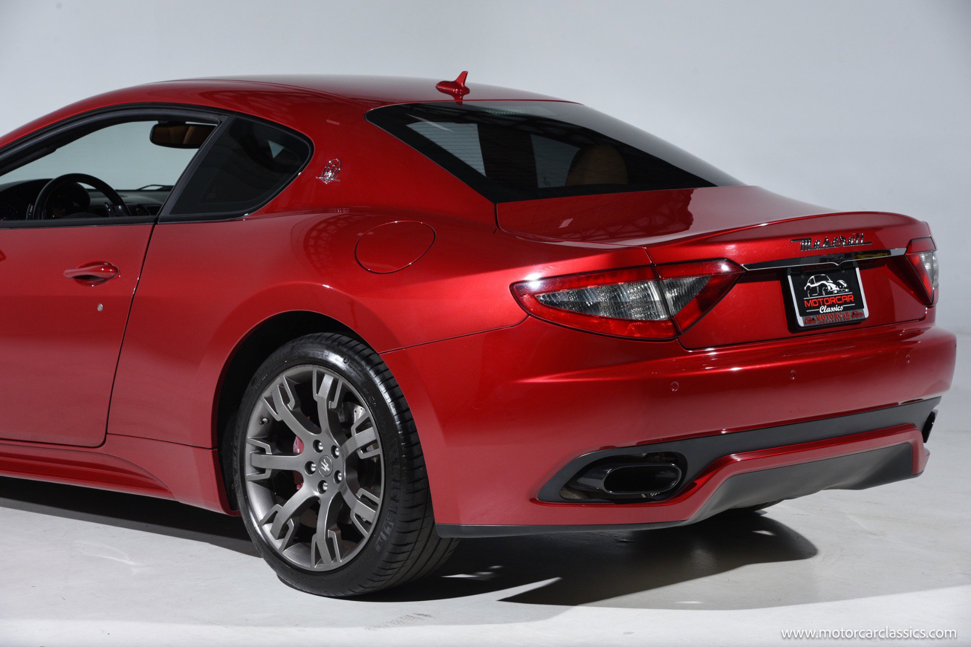 Used 2014 Maserati GranTurismo MC RWD image 18