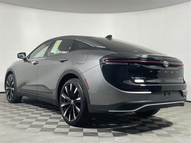 Certified 2026 Toyota Crown Platinum AWD/4WD image 5