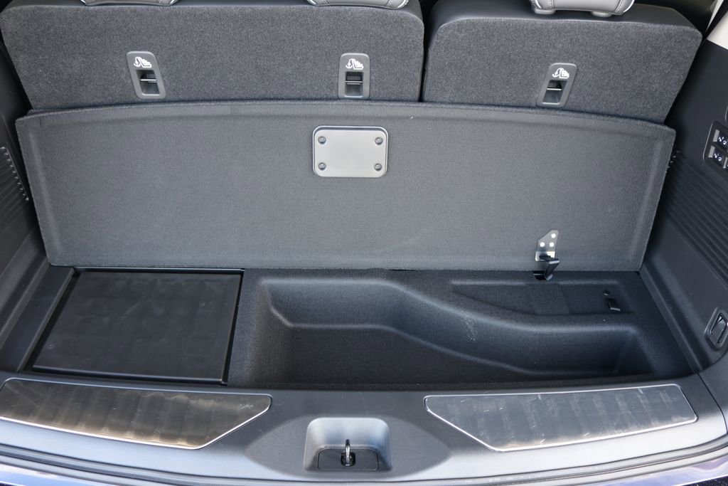 Certified 2025 INFINITI QX80 Sensory image 29