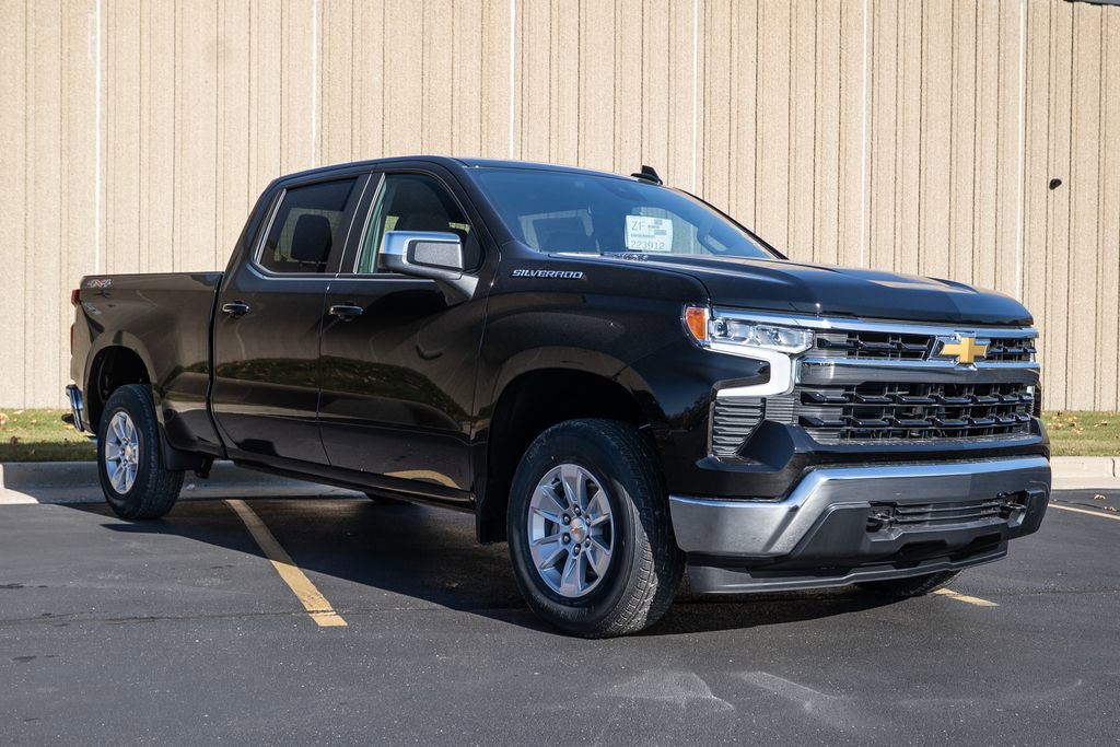 New 2026 Chevrolet Silverado 1500 LT image 2