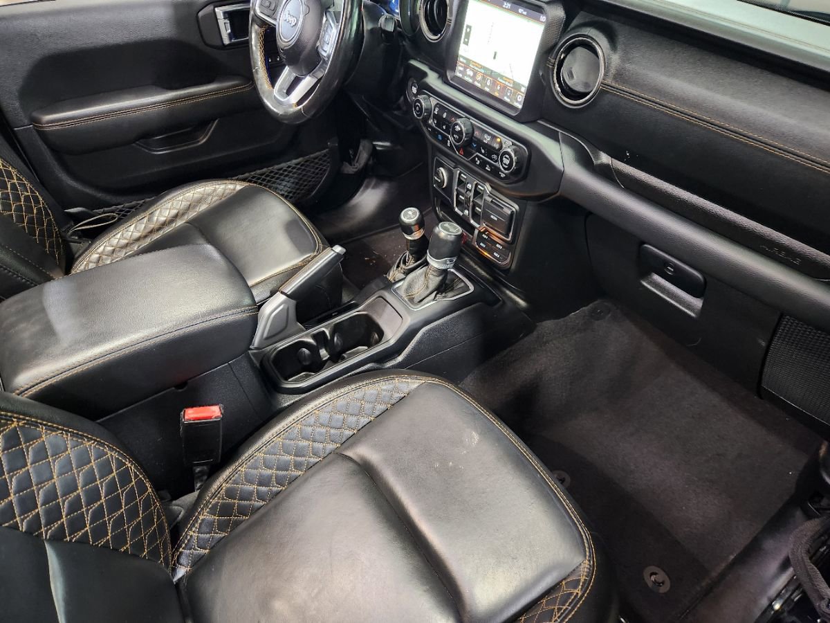 Used 2021 Jeep Wrangler Unlimited Sahara AWD/4WD image 26