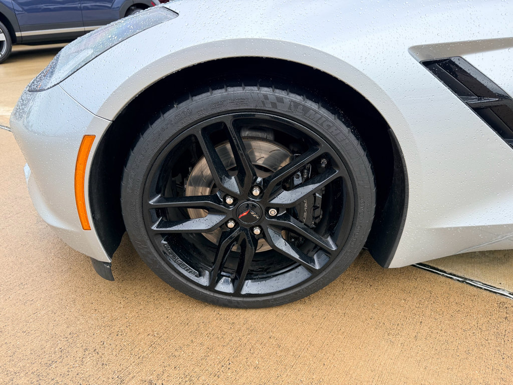Used 2016 Chevrolet Corvette Stingray Coupe RWD image 29