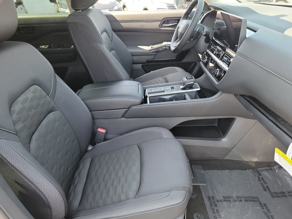New 2026 Nissan Pathfinder SV FWD image 18