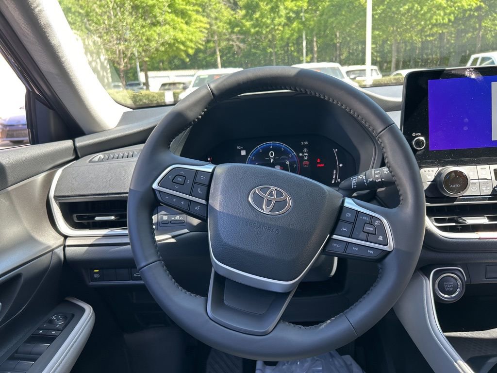 New 2026 Toyota Grand Highlander XLE FWD image 13