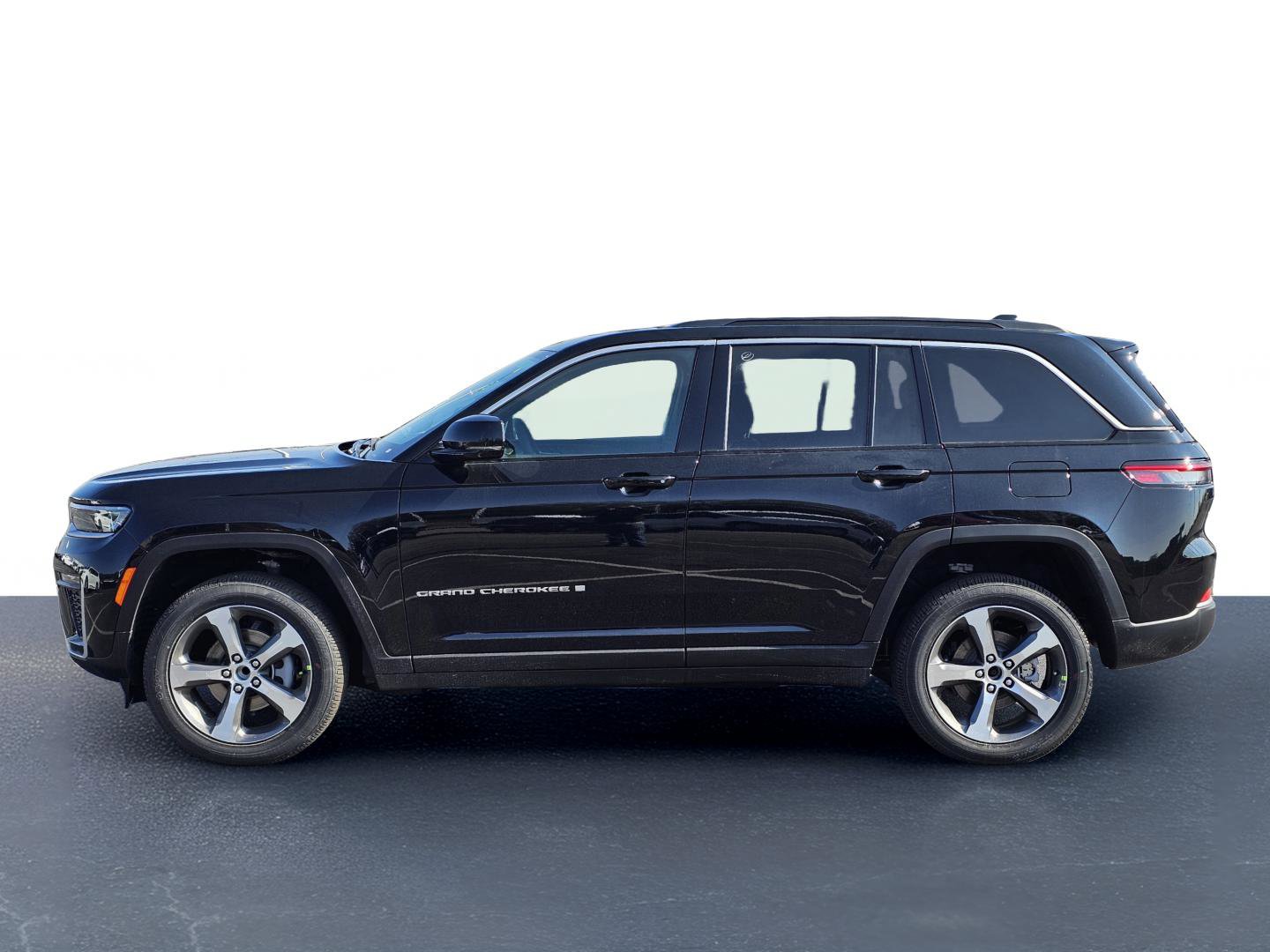 New 2026 Jeep Grand Cherokee Limited image 13
