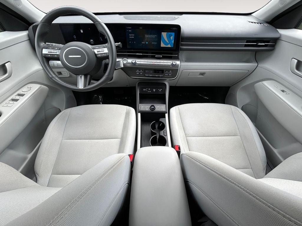 Used 2024 Hyundai Kona SEL FWD image 11