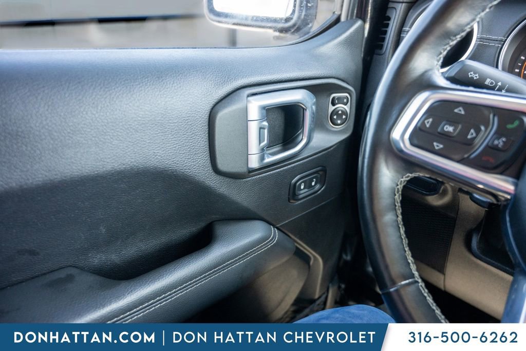 Used 2021 Jeep Gladiator Overland w/ Uconnect 4C Nav & Sound Group image 15