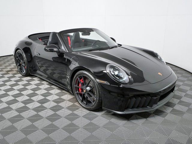 Certified 2026 Porsche 911 Carrera 4 GTS image 38