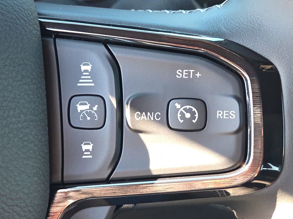 New 2026 RAM 2500 Limited AWD/4WD image 27