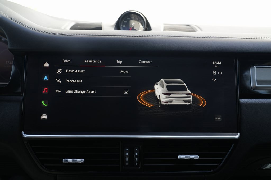 Used 2022 Porsche Cayenne Turbo image 61