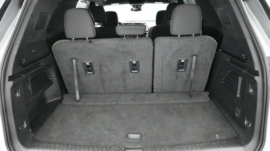 Used 2024 Chevrolet Traverse LT FWD image 15