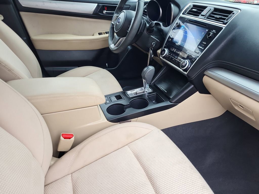 Used 2019 Subaru Outback 2.5i Premium AWD/4WD image 15