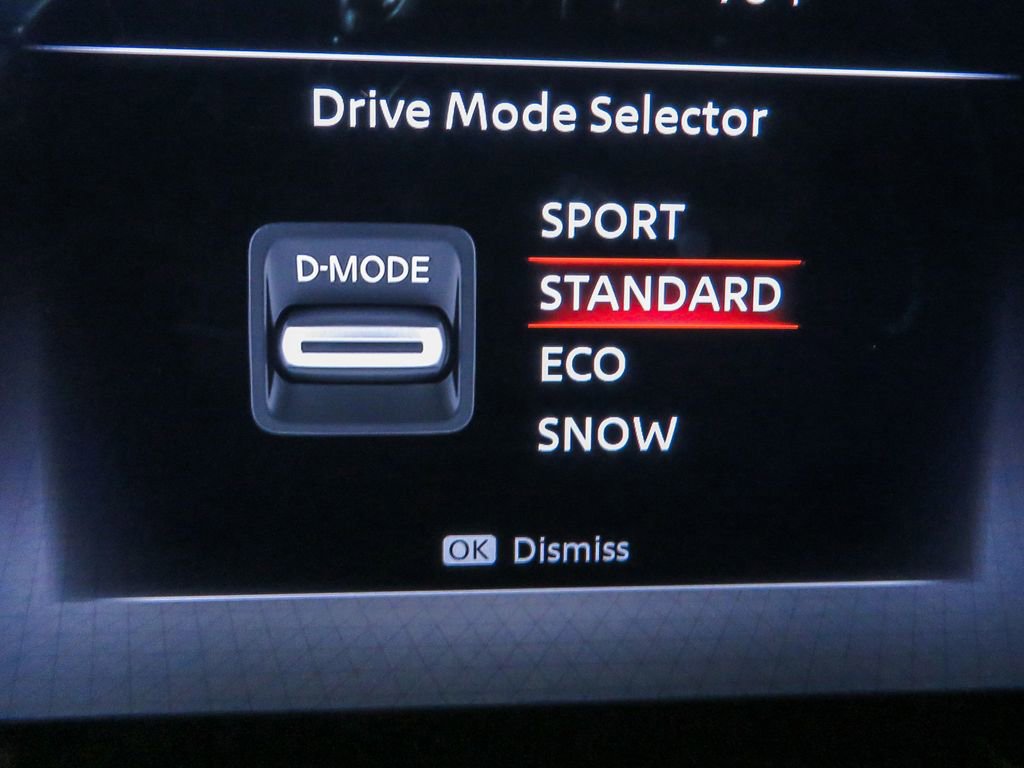 Certified 2025 Nissan Kicks SR w/ SR Premium Package AWD/4WD image 32