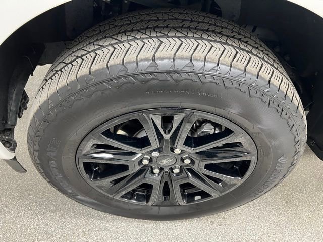 Used 2024 Ford F150 Platinum w/ FX4 Off-Road Package image 14