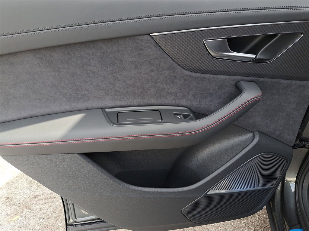 New 2026 Audi SQ7 Prestige image 28