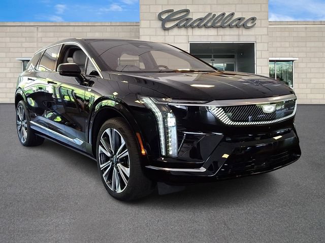 New 2026 Cadillac Optiq Luxury 2 w/ LPO, Floor Liner Package AWD/4WD image 2