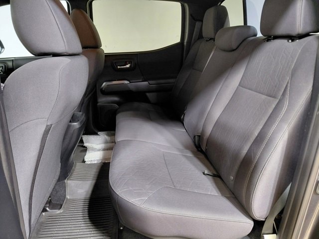 Used 2019 Toyota Tacoma TRD Off-Road image 36