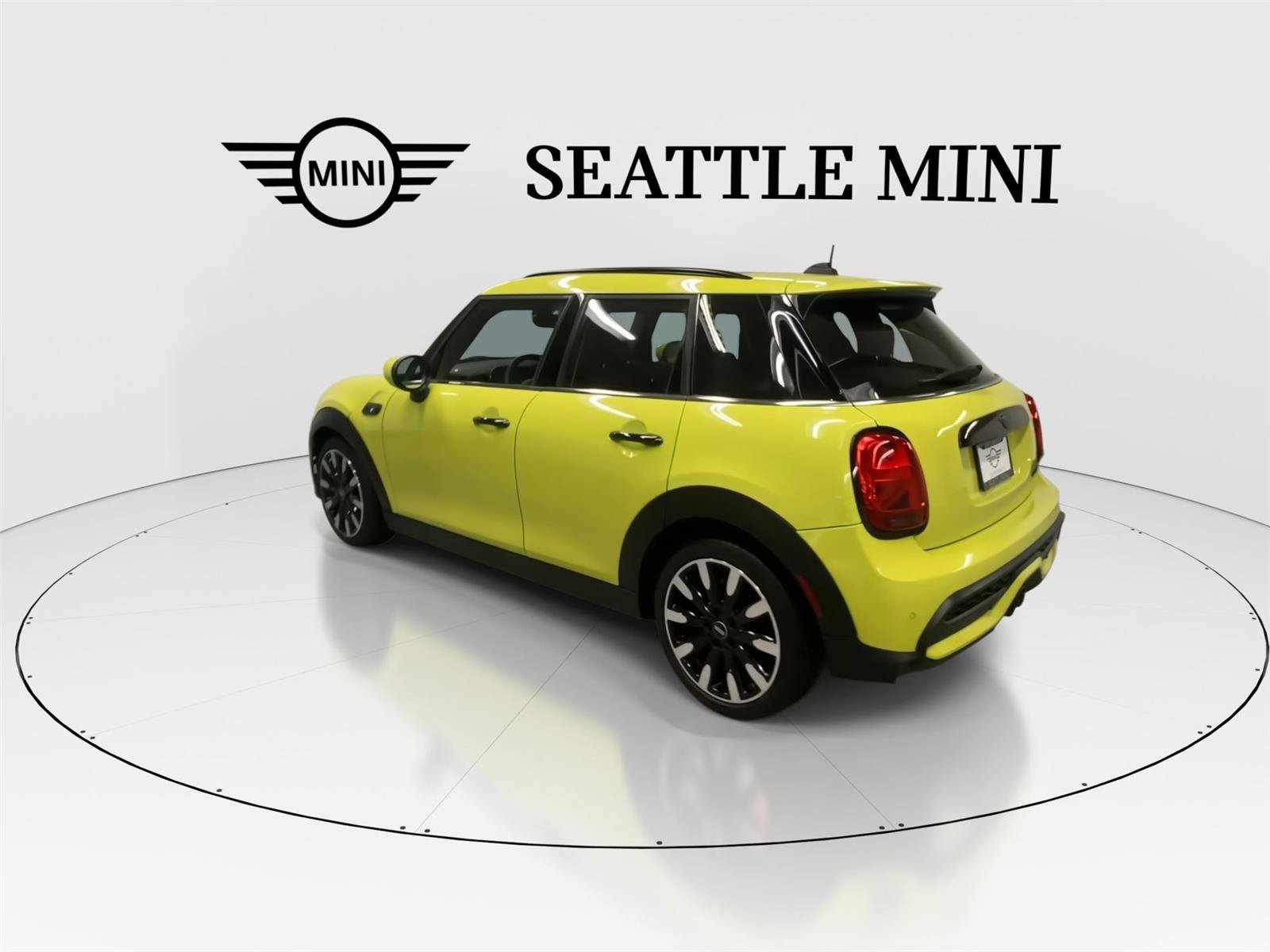 Used 2023 MINI Cooper S FWD image 8