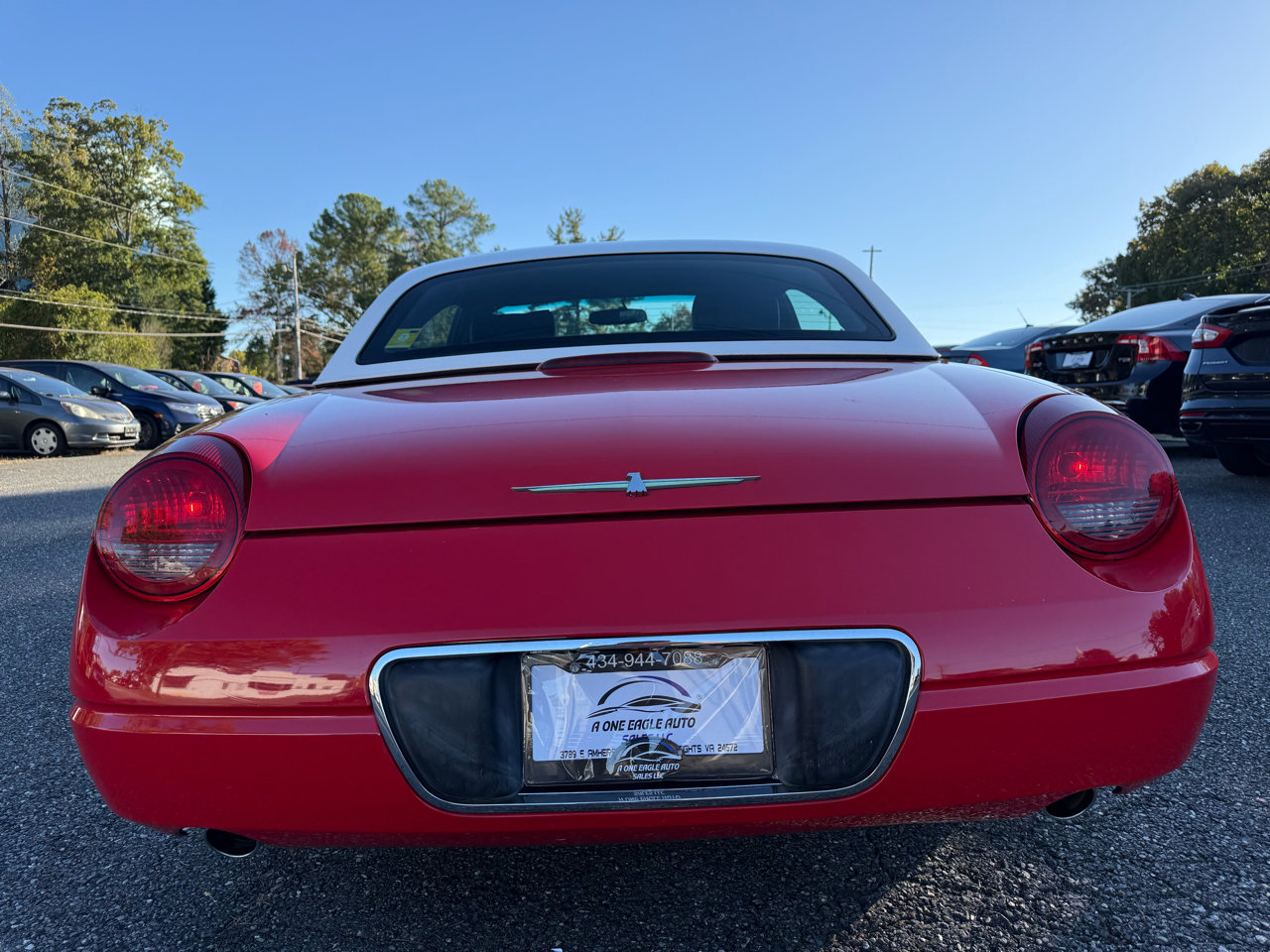 Used 2003 Ford Thunderbird Deluxe image 7