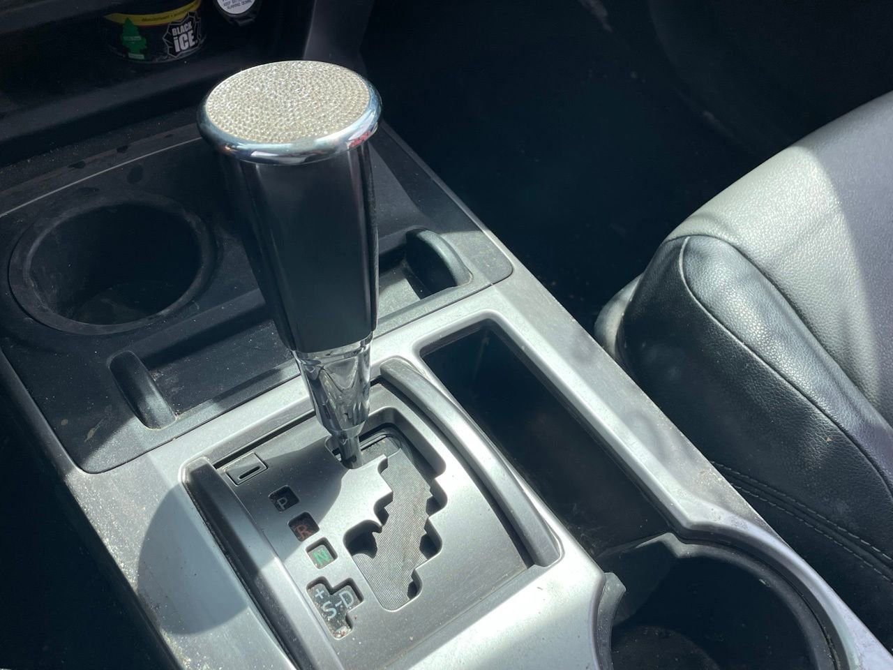 Used 2017 Toyota 4Runner SR5 Premium image 8