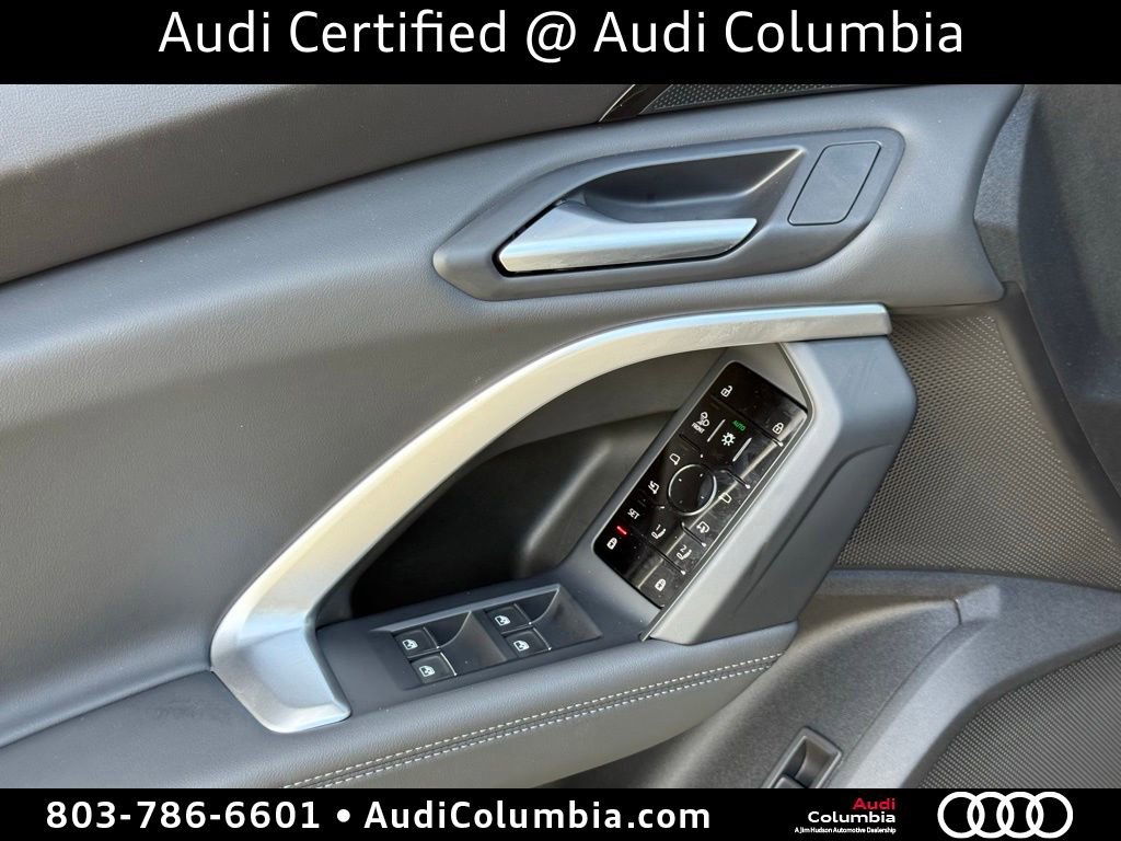 Used 2025 Audi Q5 Premium Plus w/ Premium Plus AWD/4WD image 21