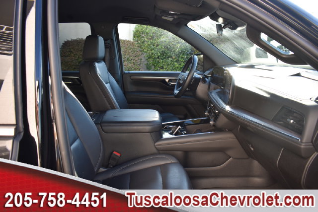 Used 2025 Chevrolet Tahoe LT RWD image 29
