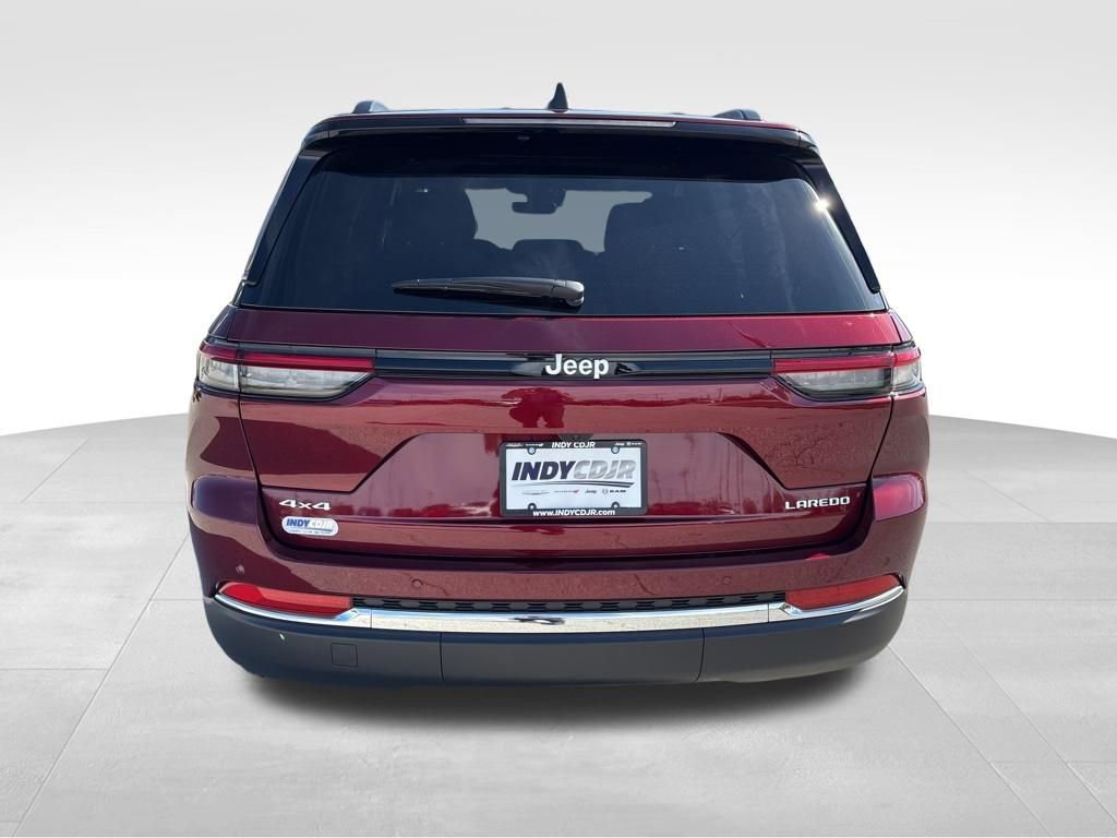 New 2026 Jeep Grand Cherokee Laredo X AWD/4WD image 5