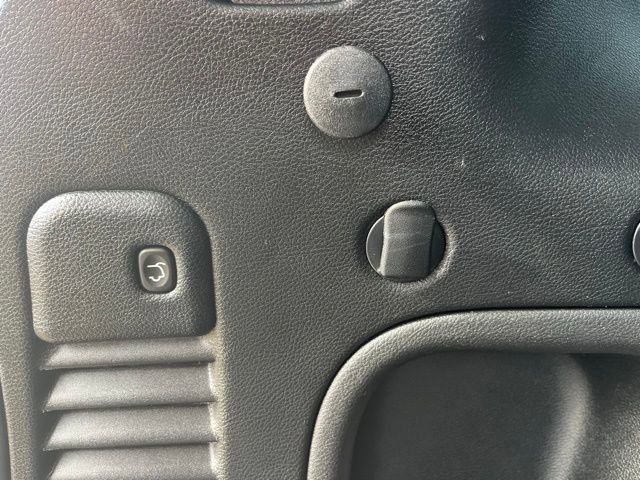 Used 2021 Jeep Grand Cherokee Limited w/ Luxury Group II image 10