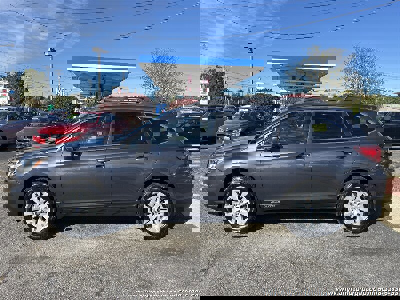 Used 2015 Subaru Outback 2.5i Premium image 2