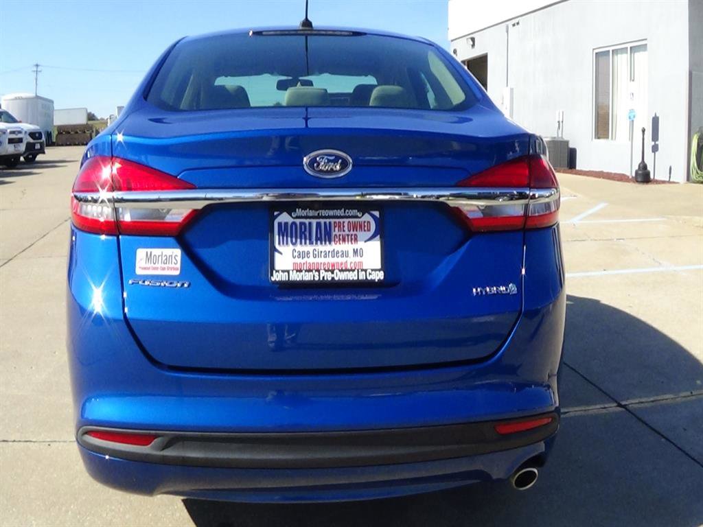 Used 2018 Ford Fusion S image 7