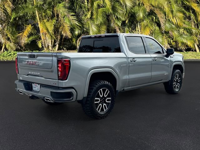 Used 2023 GMC Sierra 1500 AT4 w/ Technology Package AWD/4WD image 5