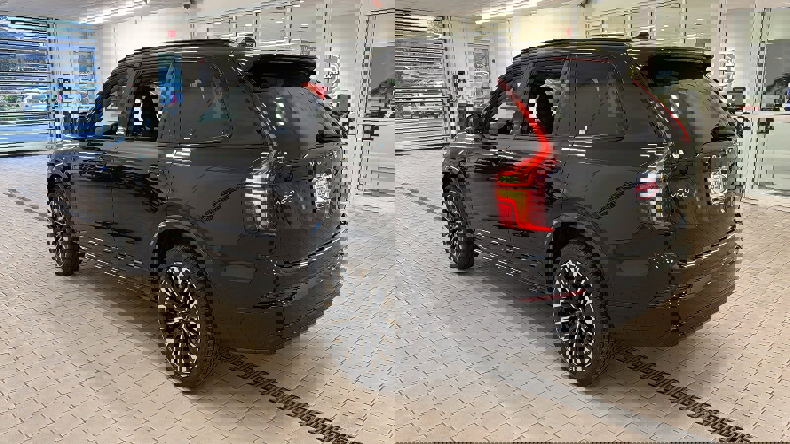 New 2026 Volvo XC90 B6 Ultra w/ Protection Package Premier image 7