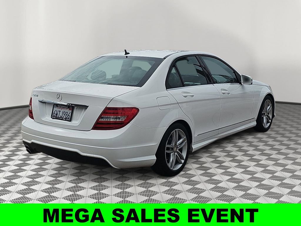 Used 2013 Mercedes-Benz C 250 Sedan image 3